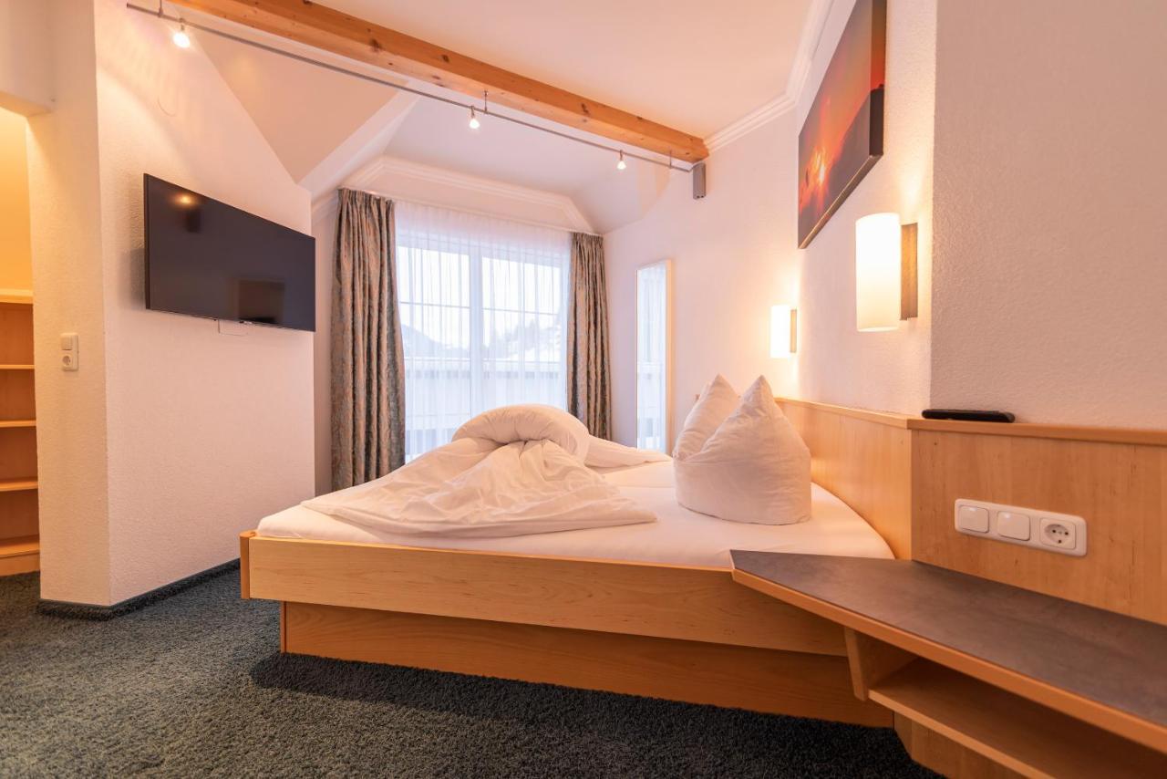 Hotel Garni Martina Ischgl Extérieur photo